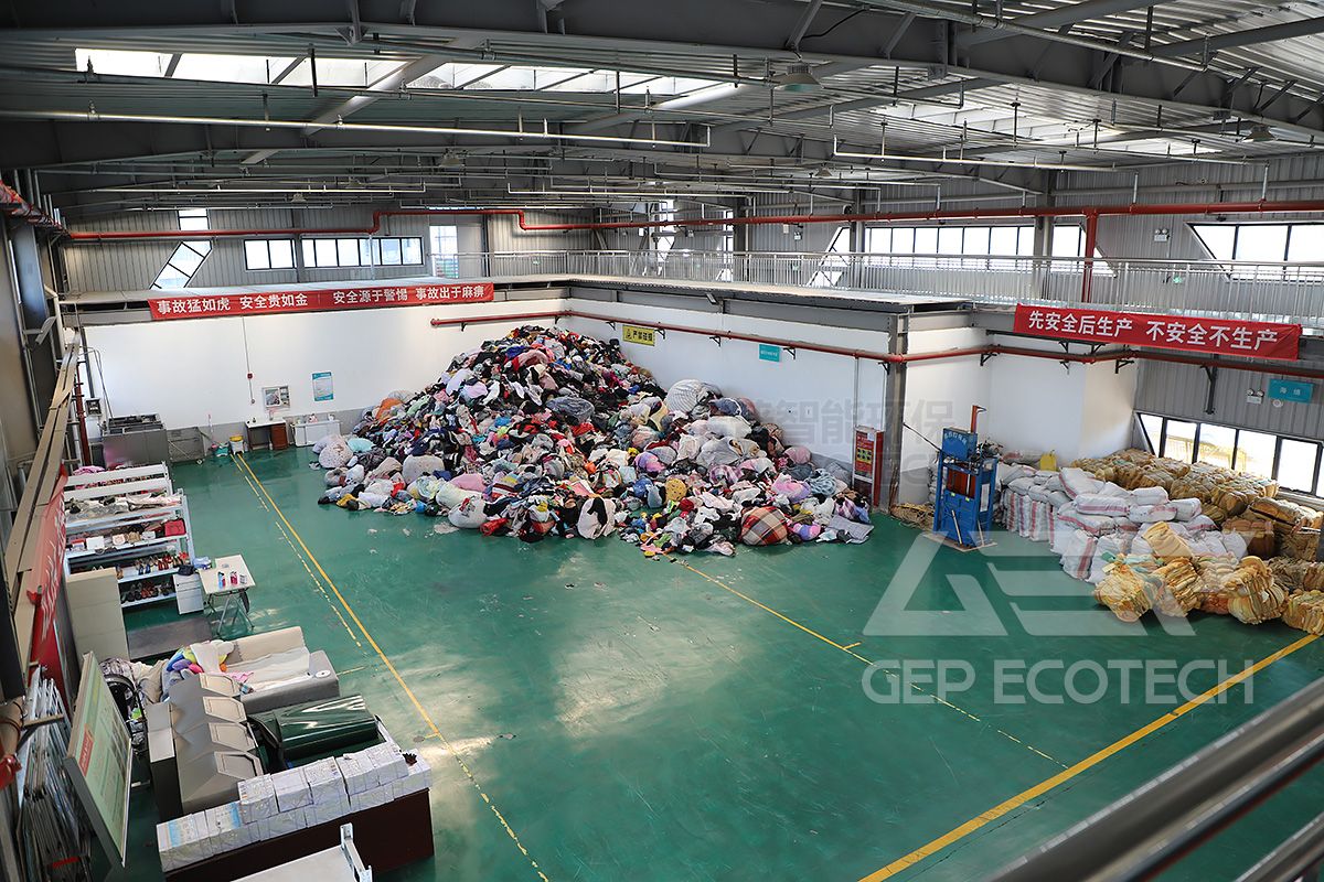 the recyclable material treatment workshop the recyclable material treatment workshop