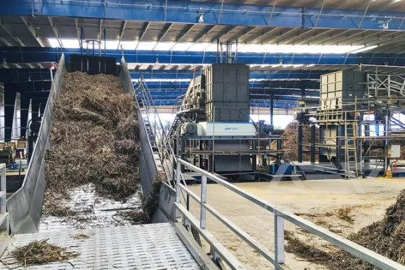 Pre-Shredding System for Biomass Power Plant