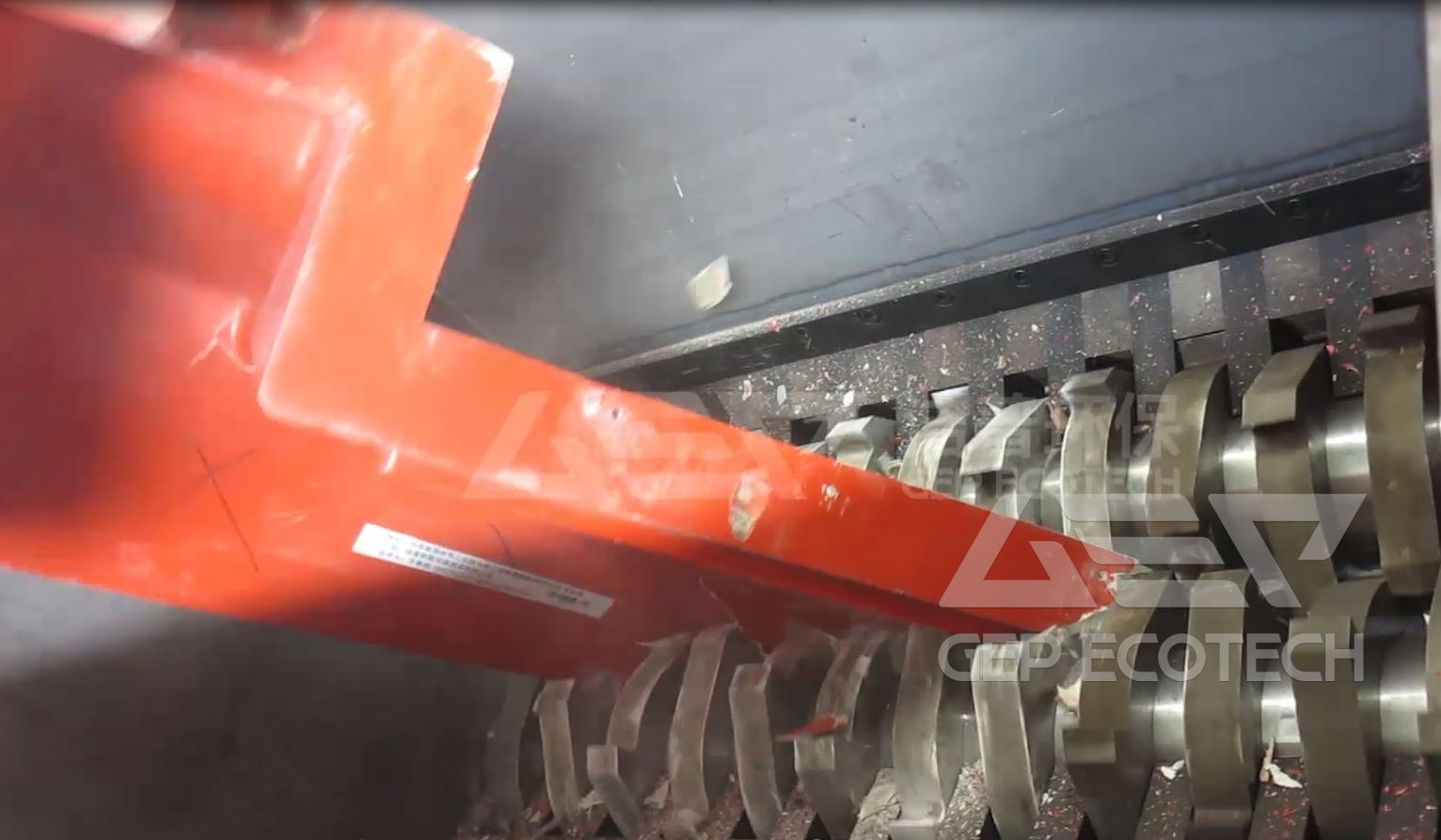 double-shaft shredder to process GRP double-shaft shredder to process GRP