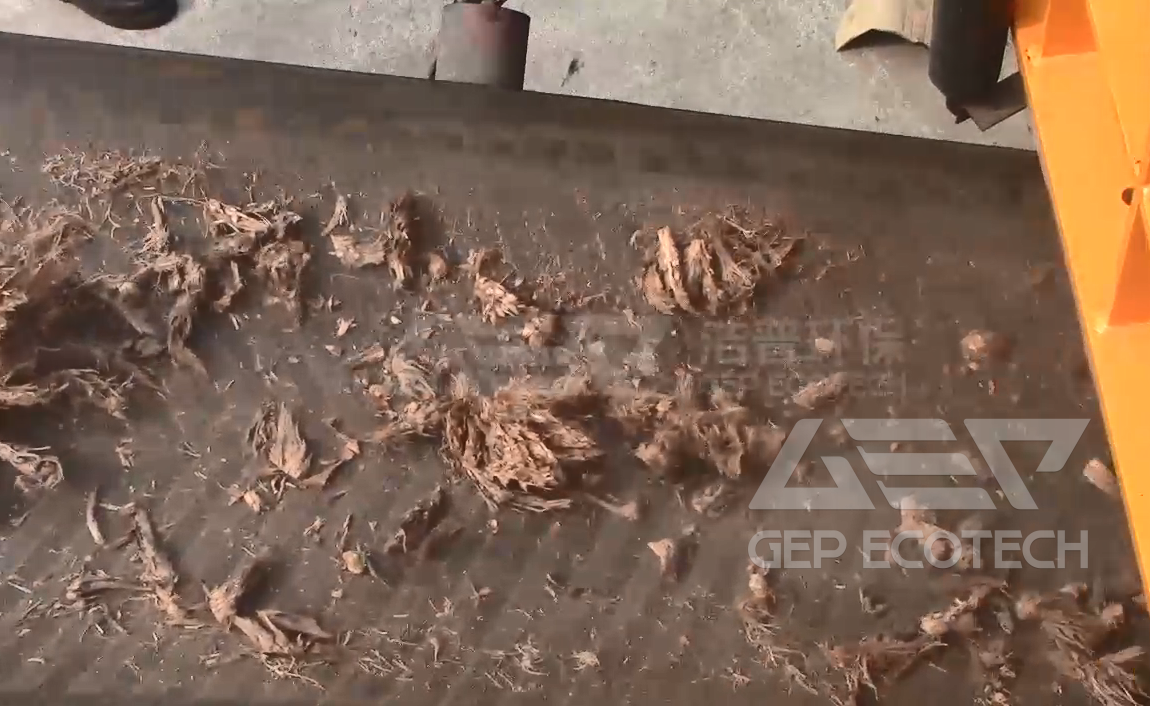 Shredded Oil Palm Husk Shredded Oil Palm Husk