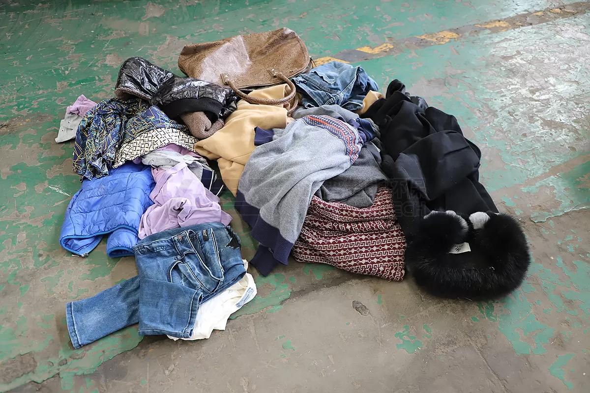 waste cloth waste cloth