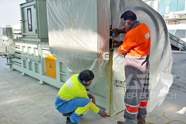 100 Tons/Month MSW Recyclables Baling Project in the Middle East 100 Tons/Month MSW Recyclables Baling Project in the Middle East