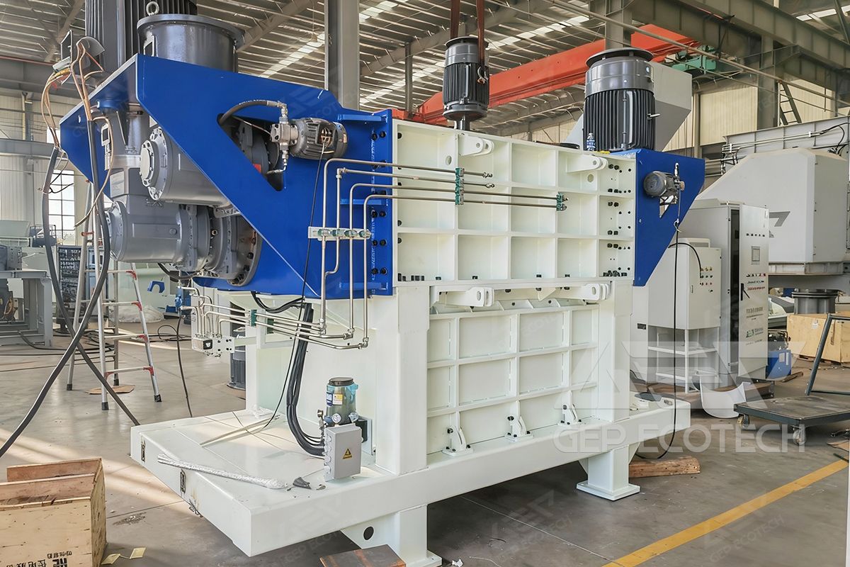 Four-Shaft Shredder Four-Shaft Shredder