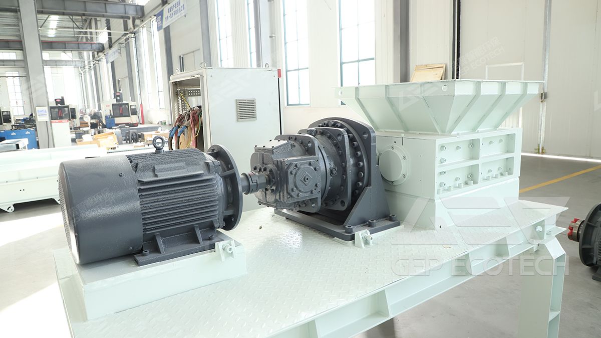 Double shaft shredder for organic waste 1 ton Double shaft shredder for organic waste 1 ton