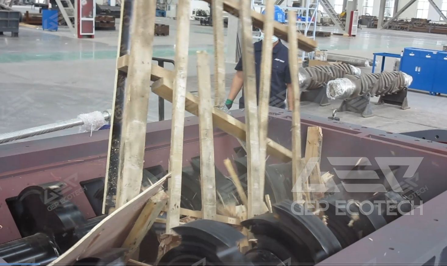 Wood Pallets Pre-Shredding Machine Wood Pallets Pre-Shredding Machine