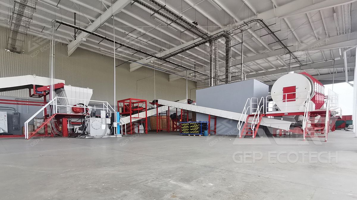 Aluminum profile waste crushing and recycling system Aluminum profile waste crushing and recycling system