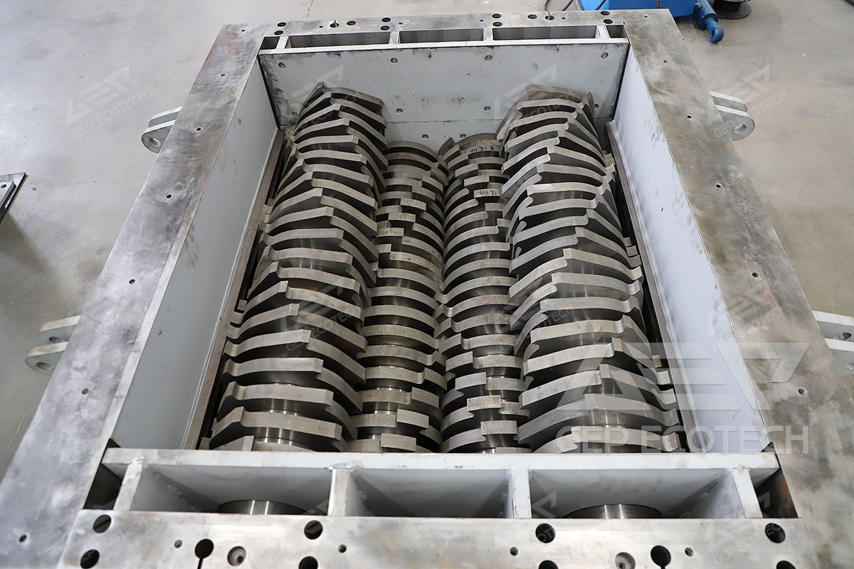 Quad-shaft Shredder Quad-shaft Shredder